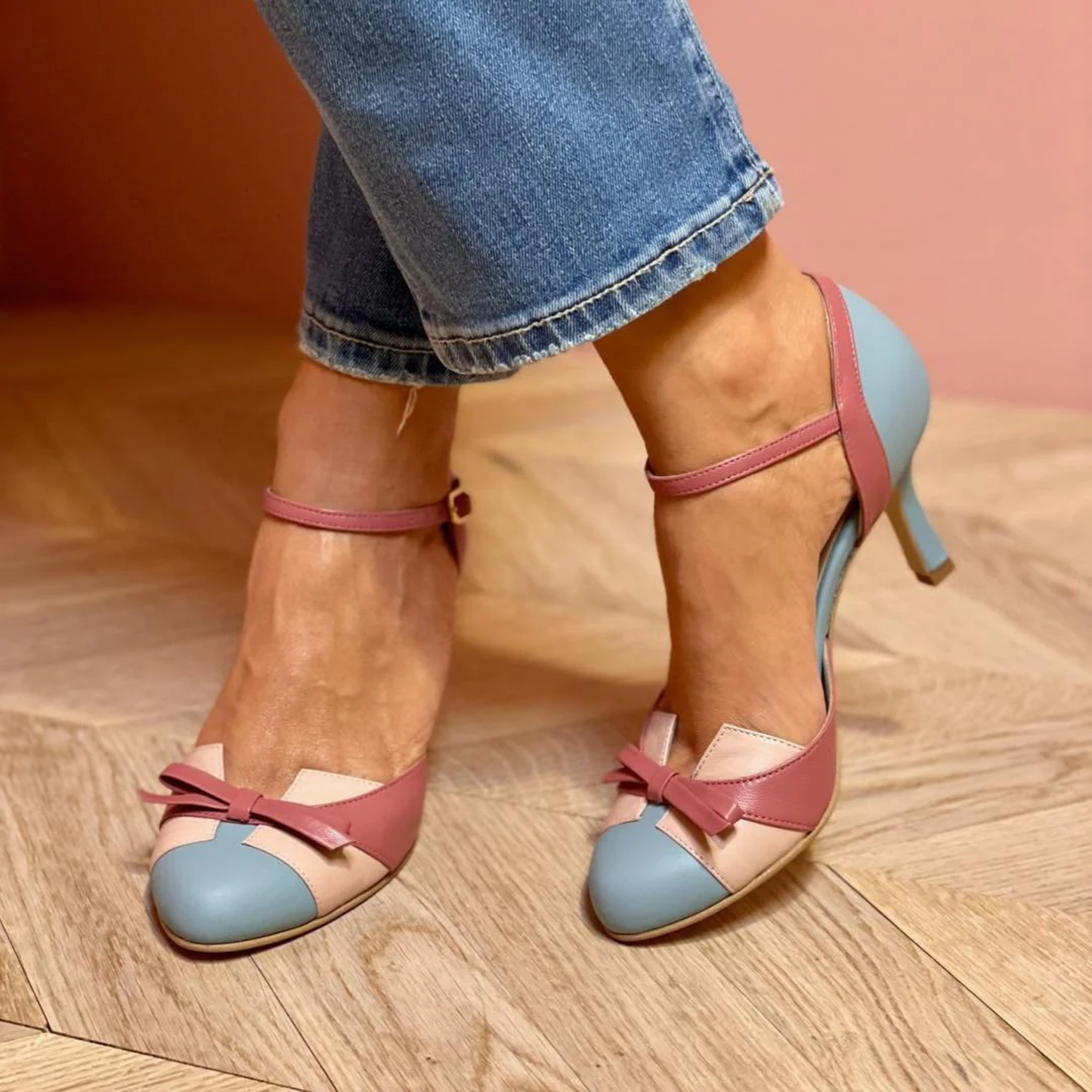 Dalia Chic™ Elegancia delicada