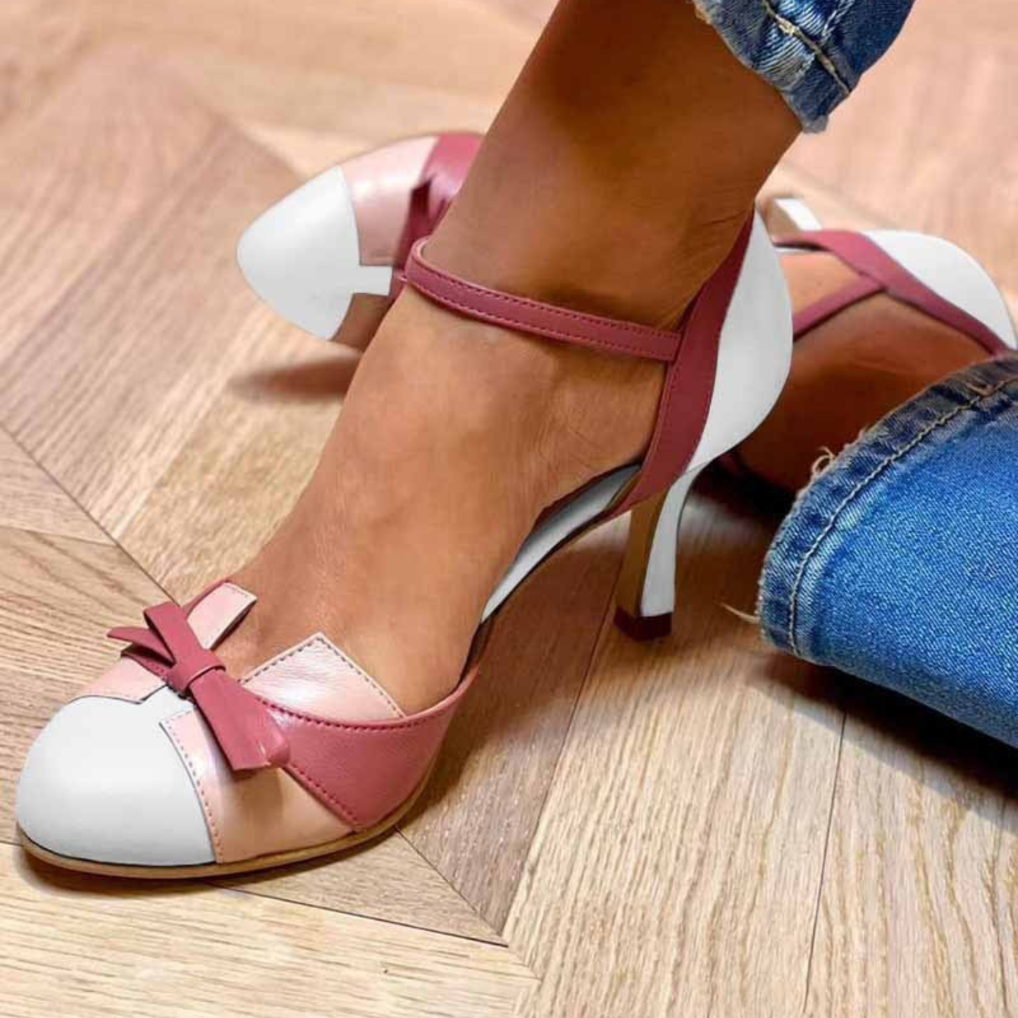 Dalia Chic™ Elegancia delicada