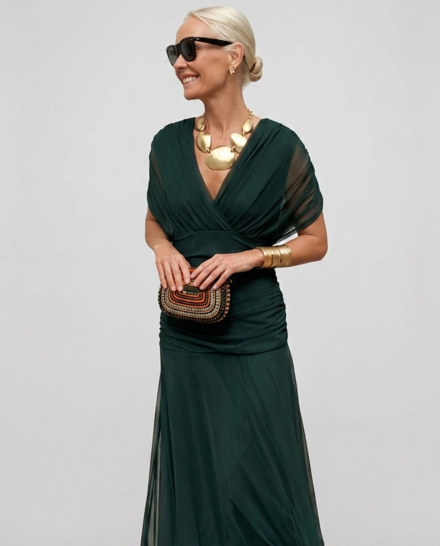 EB MARÍA | VESTIDO SOFISTICADO ESCOTE EN V