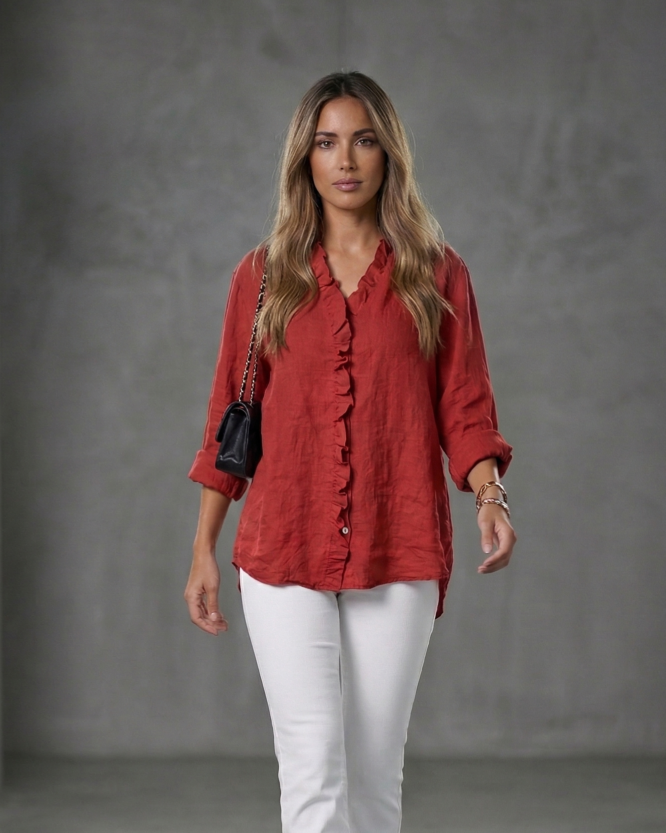 EB Sanela™ | Blusa ligera con volantes