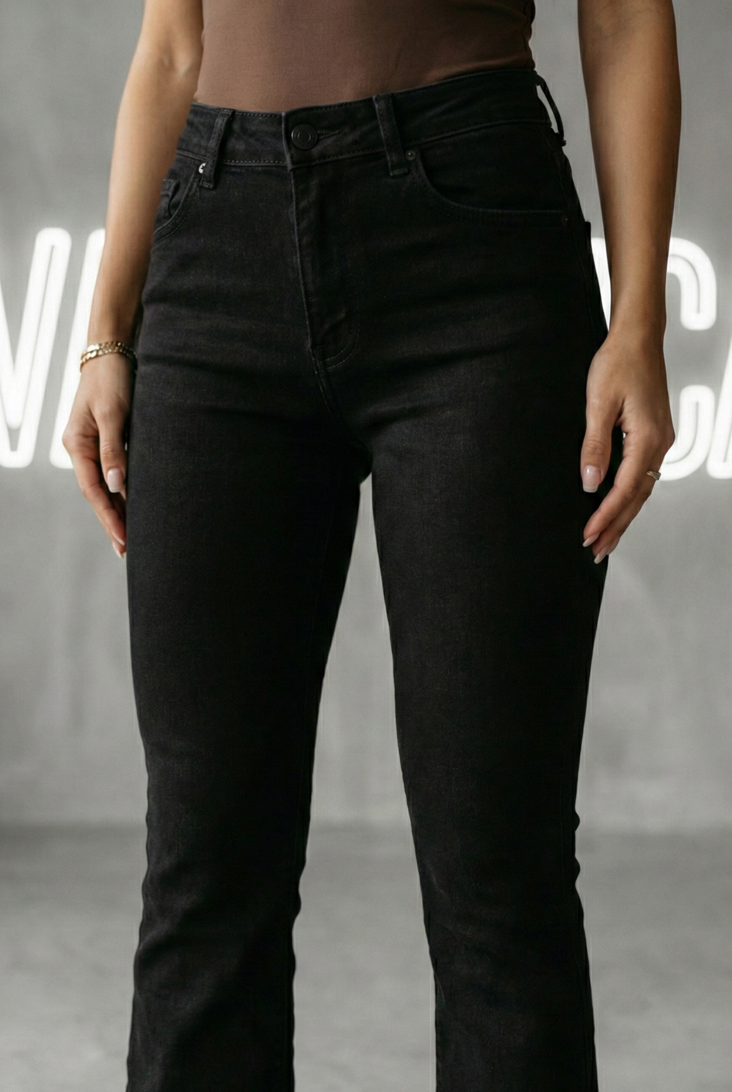 EB NOIR ÉLITE Sculpt Flare