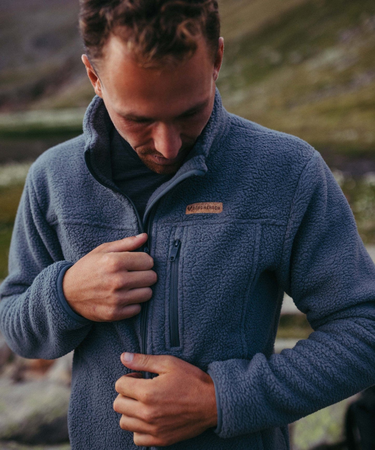 EB Chaqueta Sherpa Fleece para hombre.