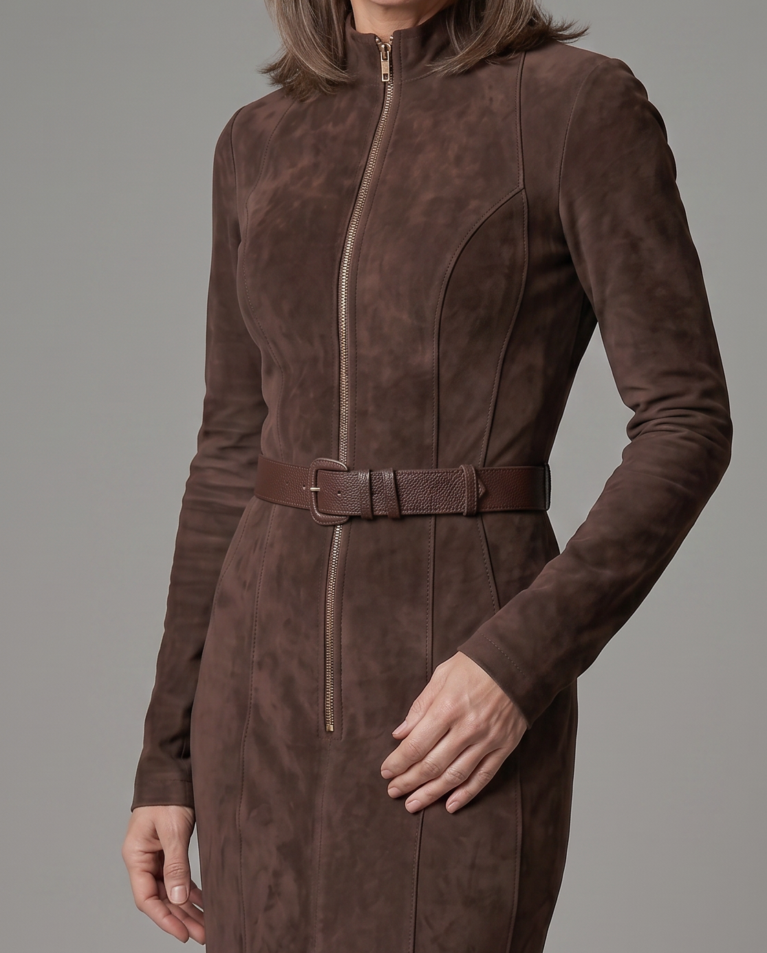 EB SAMANTA™ | VESTIDO LARGO VINTAGE MARRÓN CON CINTURÓN